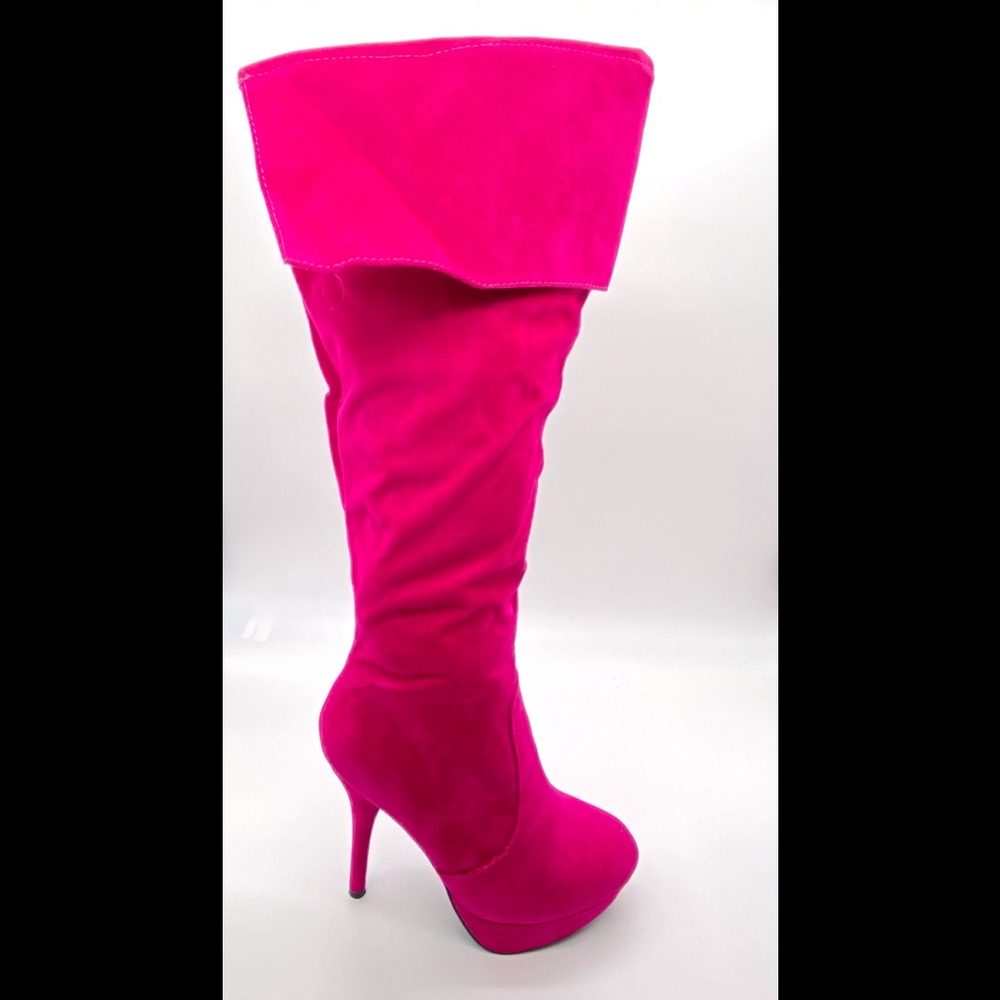 Knee high boot - Picture 3 of 3